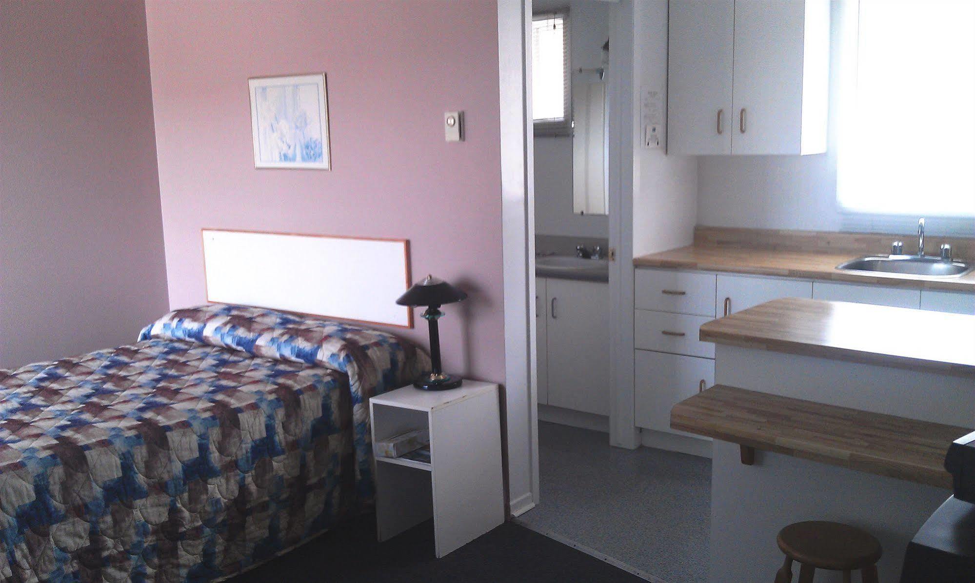 Motel Royal Cabano Экстерьер фото